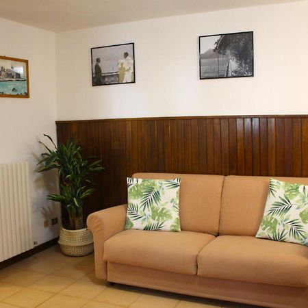 Riva Bianca Castle Holiday Home Lierna Kültér fotó