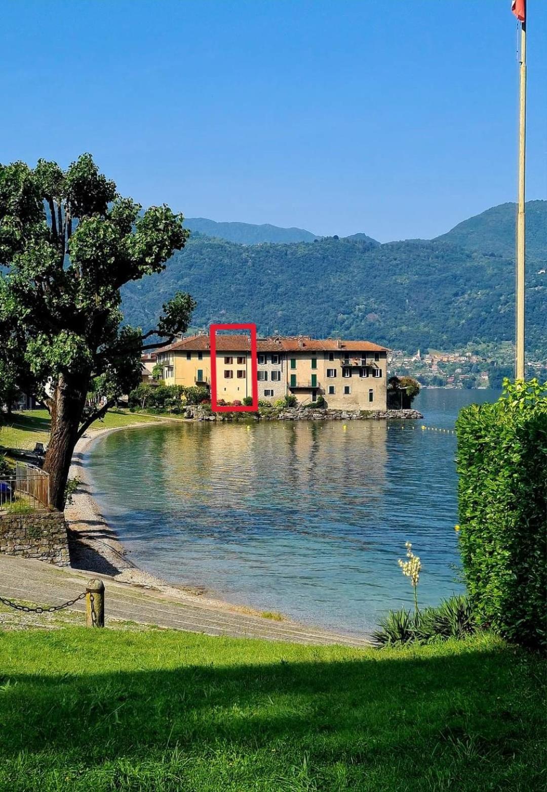Riva Bianca Castle Holiday Home Lierna Kültér fotó